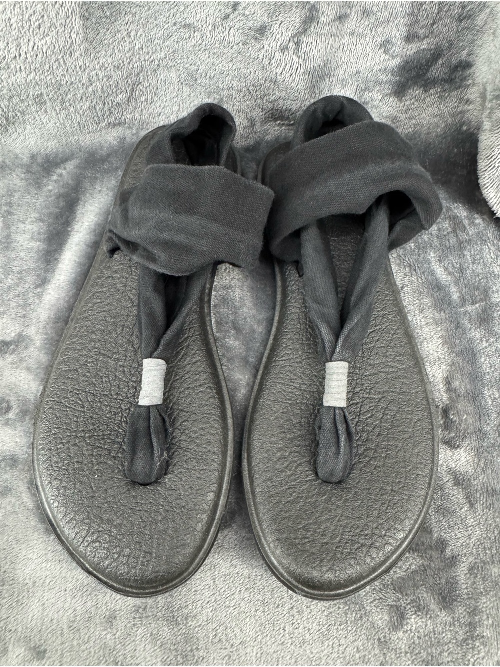 Sanuk Yoga Sling Black Cloth Thong Sandals Size 7